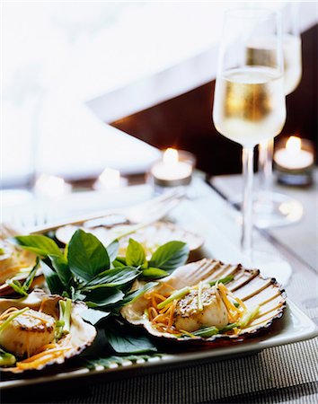 pan-fried scallops and vegetable julienne Stock Photo - Rights-Managed, Code: 825-05990925