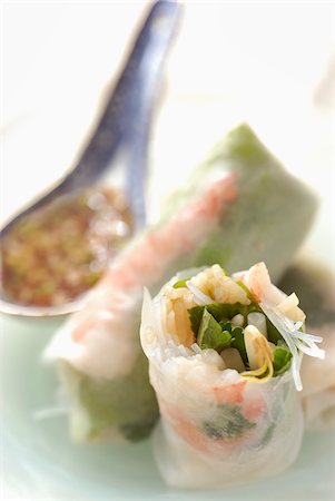 spring roll - spring rolls Stock Photo - Rights-Managed, Code: 825-05991057