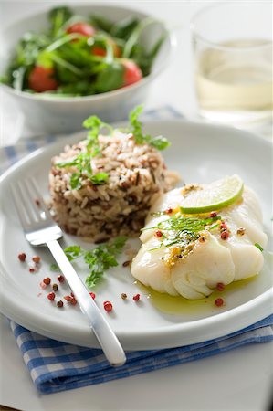 Cod,lime and pink peppercorn ,mixed rice Foto de stock - Con derechos protegidos, Código: 825-06045773