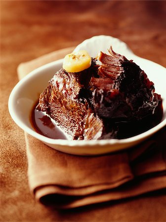 simsearch:825-06045784,k - Confit beef's cheek with marrow Stock Photo - Rights-Managed, Code: 825-06045818