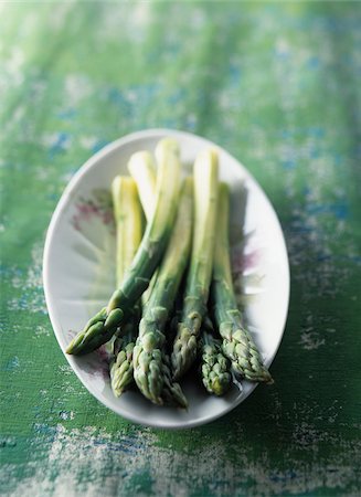 Steam-cooked green asparagus Stock Photo - Rights-Managed, Code: 825-06045855