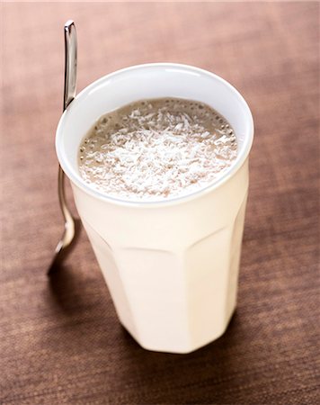 Banana and coconut smoothie Stock Photo - Rights-Managed, Code: 825-06046161