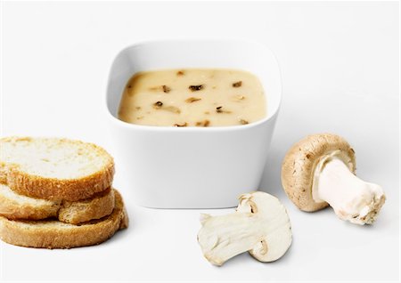 simsearch:825-05815449,k - Mushroom soup Stock Photo - Rights-Managed, Code: 825-06047086