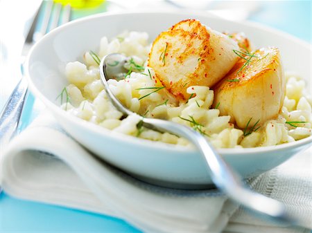 Risotto with scallops Foto de stock - Con derechos protegidos, Código: 825-06047223