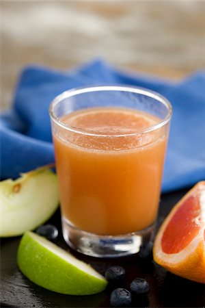 simsearch:825-05815660,k - Grapefruit,apple and bilberry smoothie Stock Photo - Rights-Managed, Code: 825-06047375