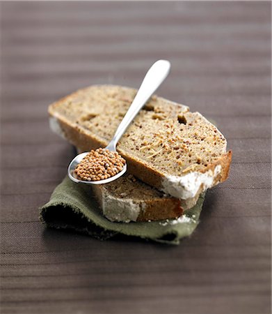 Beer and mustard bread loaf Stock Photo - Rights-Managed, Code: 825-06047634