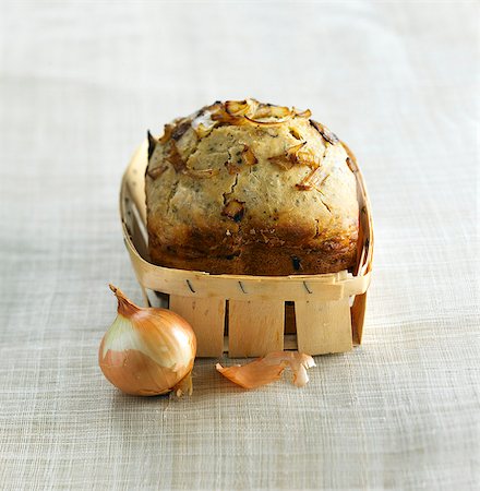 Onion bread loaf Stock Photo - Rights-Managed, Code: 825-06047635