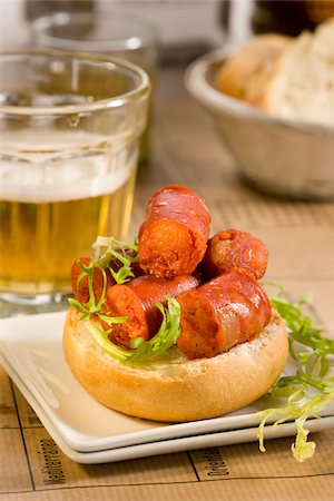 simsearch:825-05814216,k - Sandwichs au chorizo Photographie de stock - Rights-Managed, Code: 825-06047708