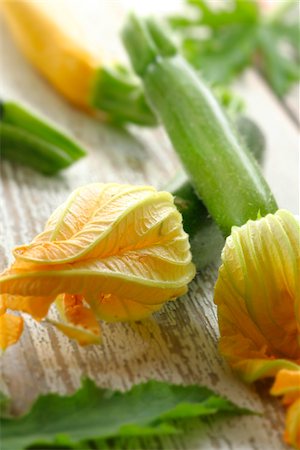 Zucchini flowers Stock Photo - Rights-Managed, Code: 825-06048182