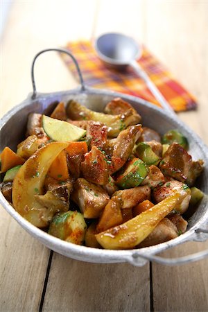 simsearch:825-02307060,k - Spicy sauteed pork with vegetables Fotografie stock - Rights-Managed, Codice: 825-06048192