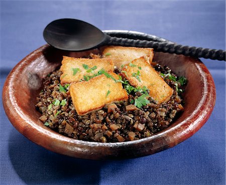 Lentils with miso and tofu Foto de stock - Con derechos protegidos, Código: 825-06048766