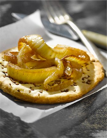 Fennel and aniseed thin pastry tartlet Stock Photo - Rights-Managed, Code: 825-06048800