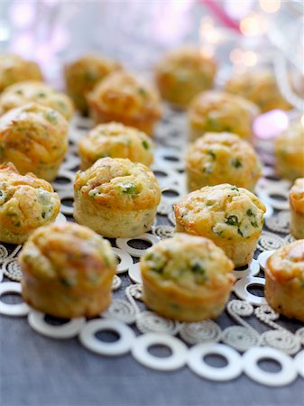 diced bacon - Pea and bacon mini muffins Stock Photo - Rights-Managed, Code: 825-06049008