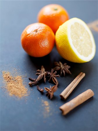 simsearch:825-06315115,k - Citrus fruit and spices for hot wine Stock Photo - Rights-Managed, Code: 825-06049028