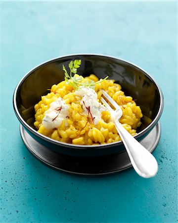 saffron - Golden risotto with gorgonzola Stock Photo - Rights-Managed, Code: 825-06049261