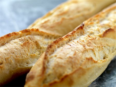 simsearch:825-05811225,k - Baguette Stockbilder - Lizenzpflichtiges, Bildnummer: 825-06315248