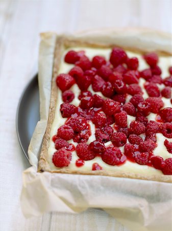 Lemon cream and raspberry tart Stock Photo - Rights-Managed, Code: 825-06315459