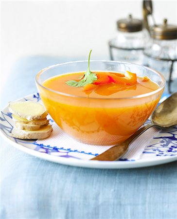 simsearch:652-03634225,k - Orange pepper and ginger soup Stock Photo - Rights-Managed, Code: 825-06315628
