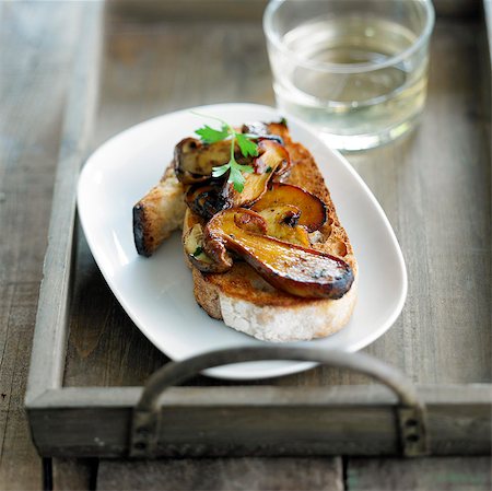 Fresh cep Bruschetta Stock Photo - Rights-Managed, Code: 825-06315634