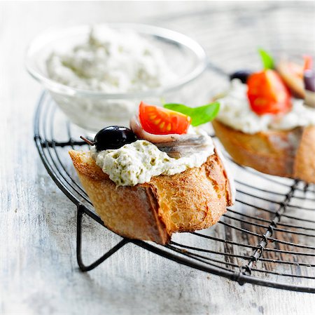 simsearch:825-06316537,k - Ricotta and tapenade Crostini Stock Photo - Rights-Managed, Code: 825-06315644