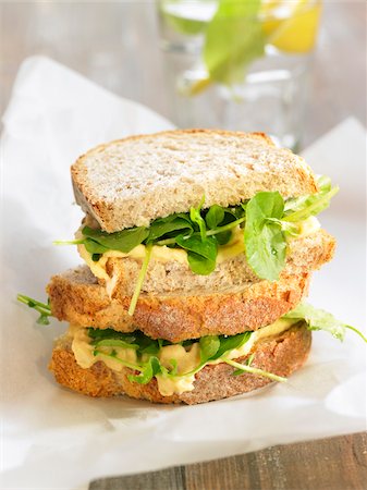 picnic without people - Watercress and hummus sandwich Stock Photo - Rights-Managed, Code: 825-06315746