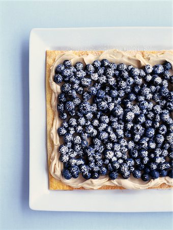 simsearch:825-06816057,k - Tarte aux bleuets Photographie de stock - Rights-Managed, Code: 825-06315807