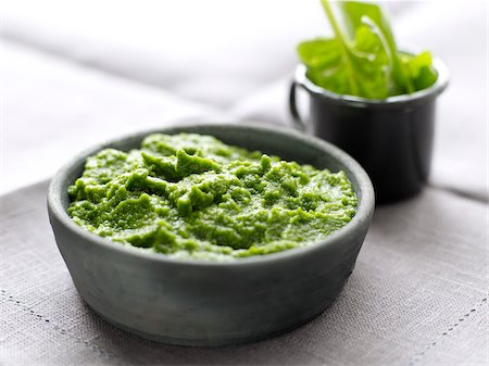 Green bean and spinach puree Stock Photo - Rights-Managed, Code: 825-06316063