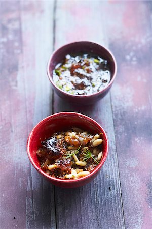 dried fruit falling - Fig chutney and fig jam Stock Photo - Rights-Managed, Code: 825-06316163