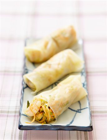 spring roll - Shrimp spring rolls Stock Photo - Rights-Managed, Code: 825-06316470