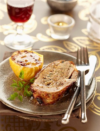 Stuffed pork's breast Stock Photo - Rights-Managed, Code: 825-06316488