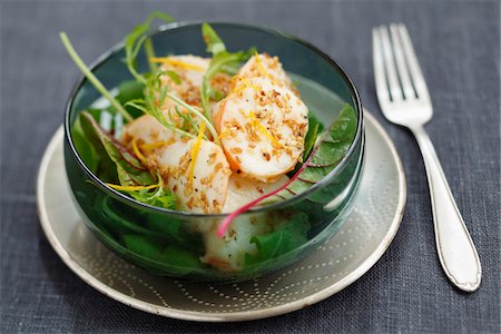 simsearch:652-03804686,k - Spiny lobster,sesame seed and orange salad Foto de stock - Con derechos protegidos, Código: 825-06316489