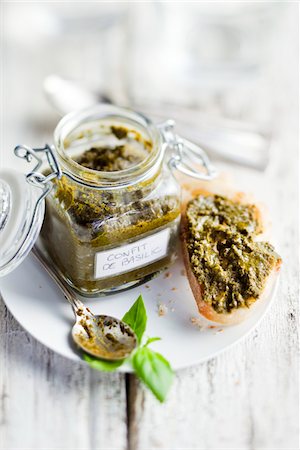 Basil paste Stock Photo - Rights-Managed, Code: 825-06317007