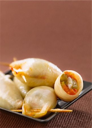 simsearch:652-06818787,k - Squid stuffed with vegetables Fotografie stock - Rights-Managed, Codice: 825-06815401