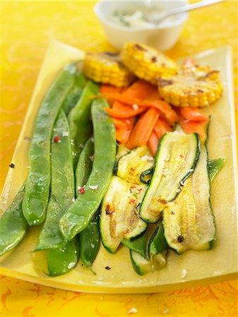 sugar pea - Selection of grilled vegetables Stock Photo - Rights-Managed, Code: 825-06815737