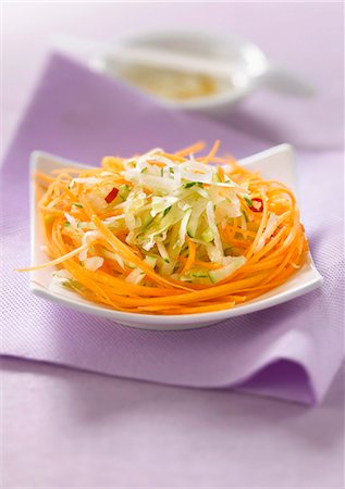 simsearch:652-07655167,k - Grated carrot and green papaya salad Stock Photo - Rights-Managed, Code: 825-06816041