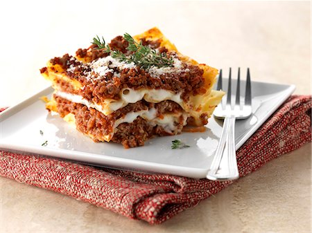 Lasagnes à la bolognaise Foto de stock - Con derechos protegidos, Código: 825-06816102