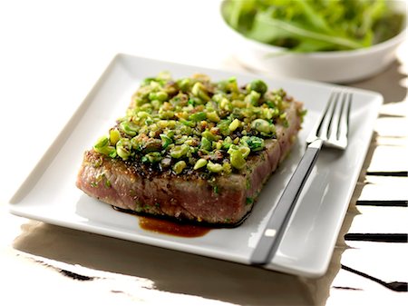 simsearch:825-06817785,k - Piece of tuna coated with peas and wasabi Stock Photo - Rights-Managed, Code: 825-06816178