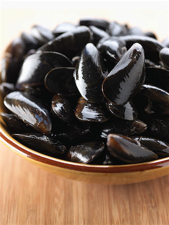 simsearch:825-03629406,k - Raw mussels before cooking Photographie de stock - Rights-Managed, Code: 825-06816345