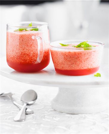 simsearch:825-05987560,k - Strawberry mousse and jelly duo with fresh mint Stock Photo - Rights-Managed, Code: 825-06816629