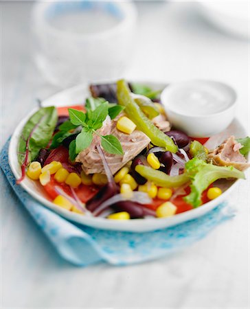 Mexican salad Stock Photo - Rights-Managed, Code: 825-06816697