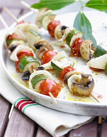 simsearch:825-03627318,k - Vegetable brochette Stock Photo - Rights-Managed, Code: 825-06816897