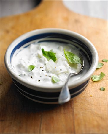 Fromage blanc,onion and basil sauce Stock Photo - Rights-Managed, Code: 825-06816965