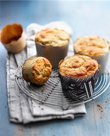 racked - Muffins Stock Photo - Rights-Managed, Code: 825-06817072
