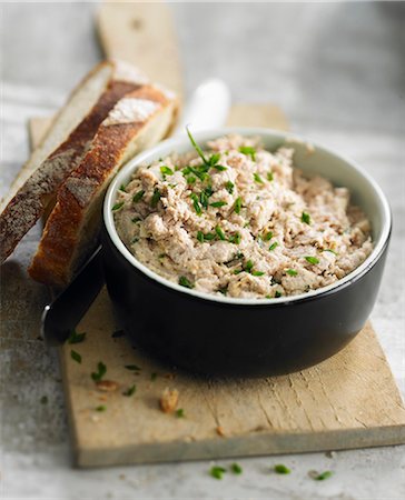 simsearch:652-06818760,k - Low-fat potted meat Photographie de stock - Rights-Managed, Code: 825-06817186