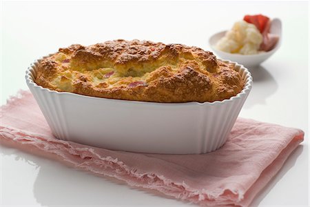 simsearch:652-06819349,k - Cauliflower and boiled ham soufflé Stock Photo - Rights-Managed, Code: 825-06817299