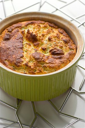 simsearch:652-05807192,k - Fromage blanc and herb soufflé Photographie de stock - Rights-Managed, Code: 825-06817311