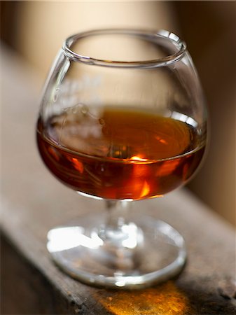 Glass of  Bourbon Photographie de stock - Rights-Managed, Code: 825-06817376
