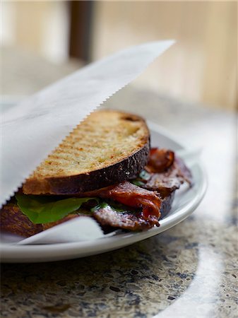 schweinefleisch - Bacon,lettuce and tomato toasted sandwich Stockbilder - Lizenzpflichtiges, Bildnummer: 825-06817395