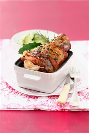 simsearch:825-06817785,k - Oven-baked leg of lamb with rosemary and garlic Stock Photo - Rights-Managed, Code: 825-06817500