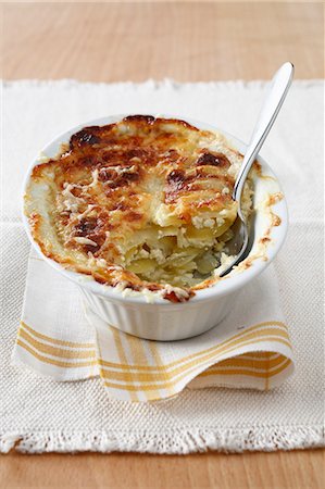 simsearch:825-07522840,k - Gratin Savoyard Stock Photo - Rights-Managed, Code: 825-06817539